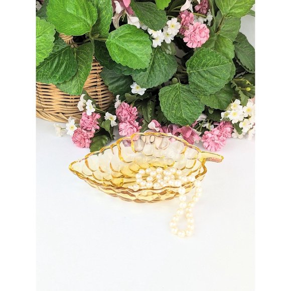 Amber Bubble Glass Trinket Dish Leaf Shape Marigold Fall Decor Candy Mint Tray - Picture 7 of 8